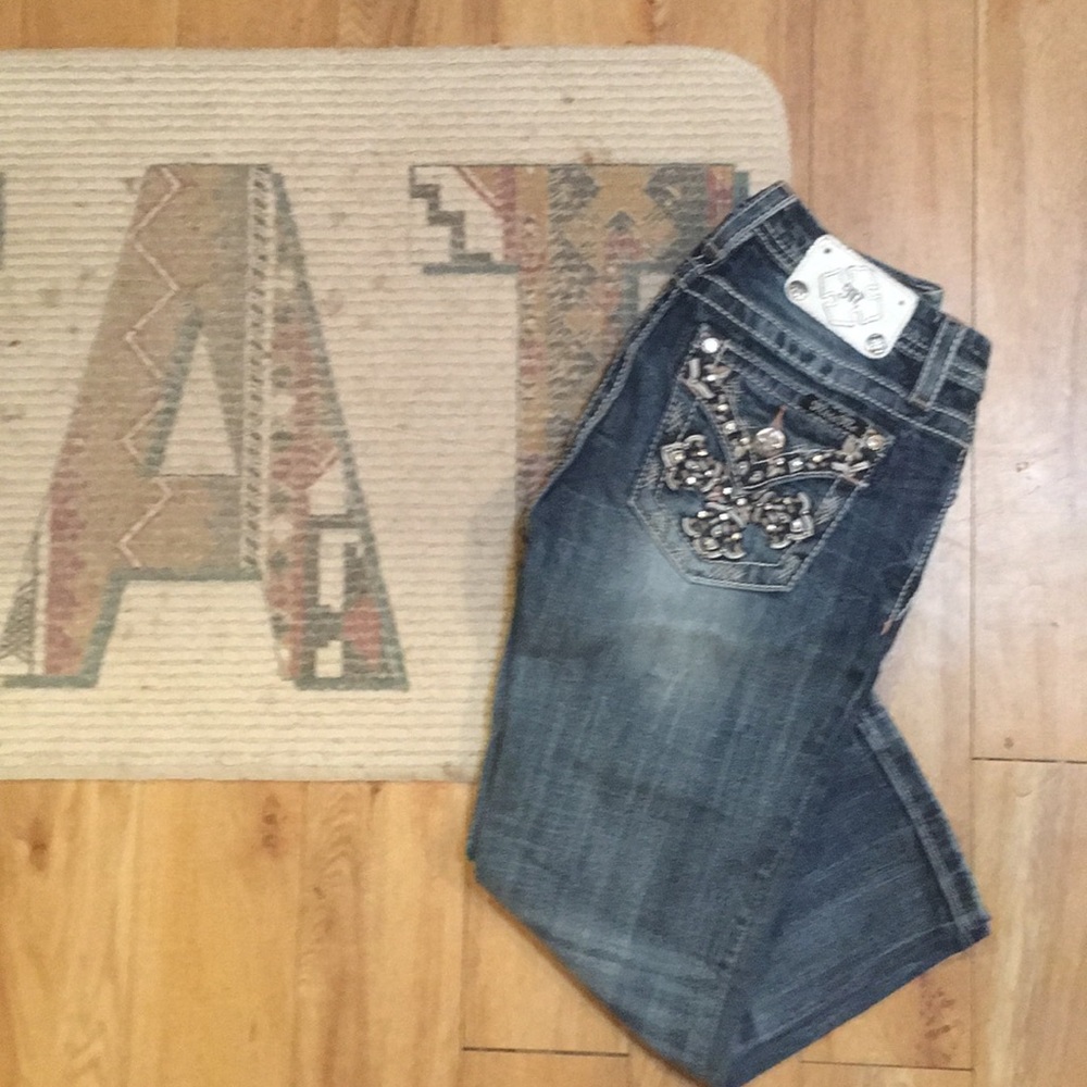 Junior Miss Me Crop Jeans!